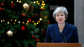 Theresa May will sich gegen Misstrauensvotum wehren