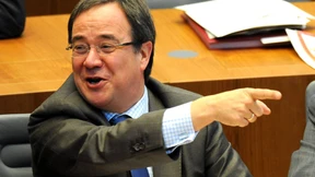 Laschet kritisiert Grüne als „neo-sozialistisch“