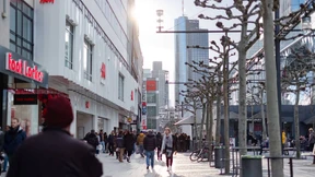 „Die Leute halten ihr Geld zusammen“