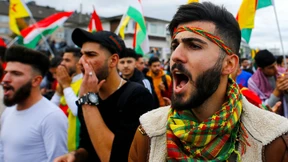 Tausende Kurden protestieren gegen türkische Militäroffensive