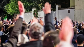 Hitlergrüße auf Mailands Straßen