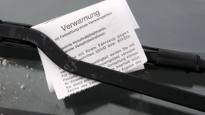 Polizeiarbeit darf nicht an Leiharbeiter delegiert werden