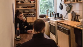 Der böse Geist hinter der Tür