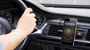 Fahranfänger können mit Telematik-Tarifen viel Geld sparen 