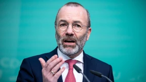 EVP-Chef Weber verspricht die Abkehr von Verbrenner-Aus