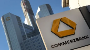 Bund verkauft vorerst keine weiteren Commerzbank-Aktien