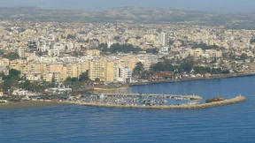 Geld von Zyperns Banken gesucht