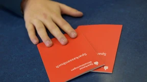 Jeder zehnte Verbraucher geht wegen Inflation an Ersparnisse