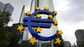 Anleihekäufe der Notenbanken bewirken höhere Verschuldung