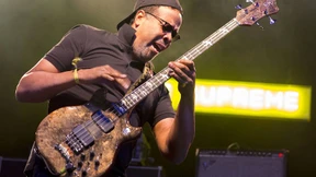 Sein Bass spricht Bände