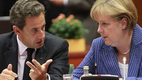 Sarkozy kündigt Sondertreffen mit Merkel an
