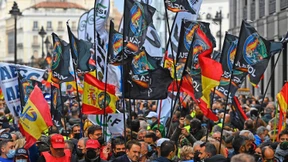 Mit Pingpongbällen gegen die Reform des „Maulkorbgesetzes“