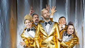 Revue mit Apokalypse