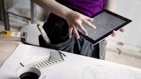 Muss mein Arbeitgeber mich vor Diskriminierung durch Kunden schützen?