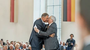 Rumänischer Präsident geehrt