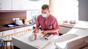 „Ich will nicht Entbindungspfleger genannt werden“