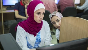 Programmierkurse für 10.000 Flüchtlinge