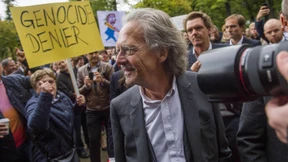 Jeder hat das Recht, dumme Dinge zu sagen