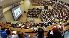 Deutsche Studenten wollen Staatsdiener werden 