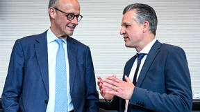 Merz schickt diese zwei Minister zu den Sparkassen