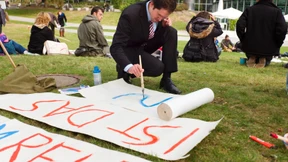 Geduscht wird in der Bank