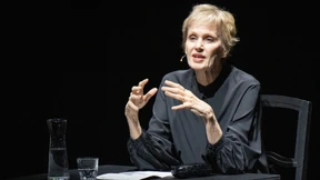 „Ghost Stories“: Nachricht von Paul