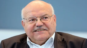 Fraport soll Terminal 3 auf eigene Kosten an S-Bahn anbinden