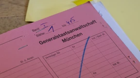 Unterstützer von Gruppe Vereinte Patrioten festgenommen