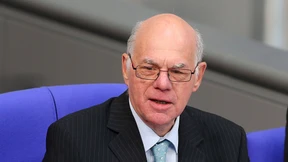 Lammert warnt vor Manipulationen