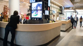 Wie höhere Angestellte für den Mindestlohn bezahlen