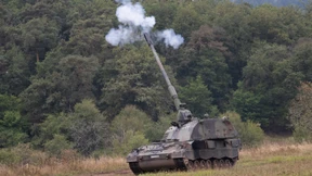 Heideldruck zündet mit Rüstungsfantasie Kursfeuerwerk