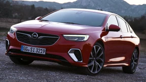 Opel Isignia Grand Sport GSI
