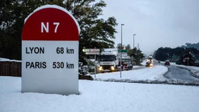 Ein Toter und Hunderttausende ohne Strom