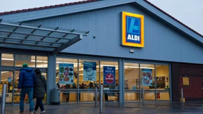 Aldi und Lidl rollen Großbritannien auf