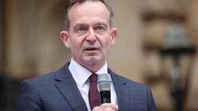 Telekom-Konkurrenz ruft Politik um Hilfe