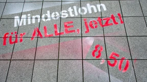 Große Mehrheit im Bundestag für gesetzlichen Mindestlohn