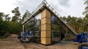 Unbekannte legen an KZ-Gedenkstätte Feuer