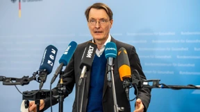 Lauterbach und von der Leyen begrüßen Pandemievertrag