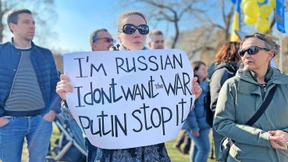 Woran erkennt man einen guten Russen?