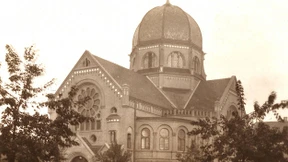 Sollen wir die Krone Gottes rekonstruieren?