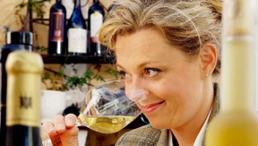 Ein Berater, der die  Distanz pflegt