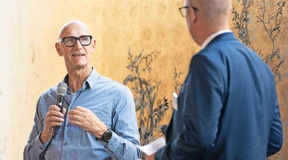 Telekom-Chef: „Bringen uns Metadebatten über das Gendern weiter?“