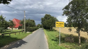 Hinter der Kornkante