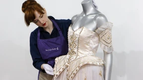 102.000 Pfund für Dianas Märchen-Kleid