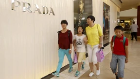 Dürfen die Chinesen bald mit Visa zahlen?