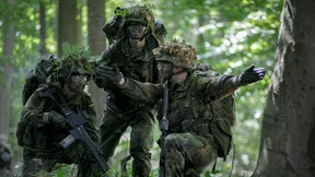 Die Wehrpflicht so schnell wie möglich reaktivieren