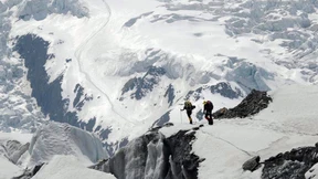Mehr als 30 Tote durch Schneesturm
