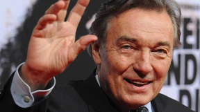 Gott verklagt Finanzbehörden