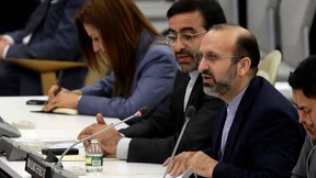 Parlament billigt Rohanis diplomatischen Kurs