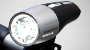 Das Fahrradlicht hängt am PC